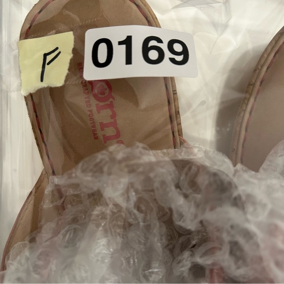 Born Pink Leather Flower Sandals Womens 8 Beach Summer Vacation Thong wedge - Picture 9 of 9